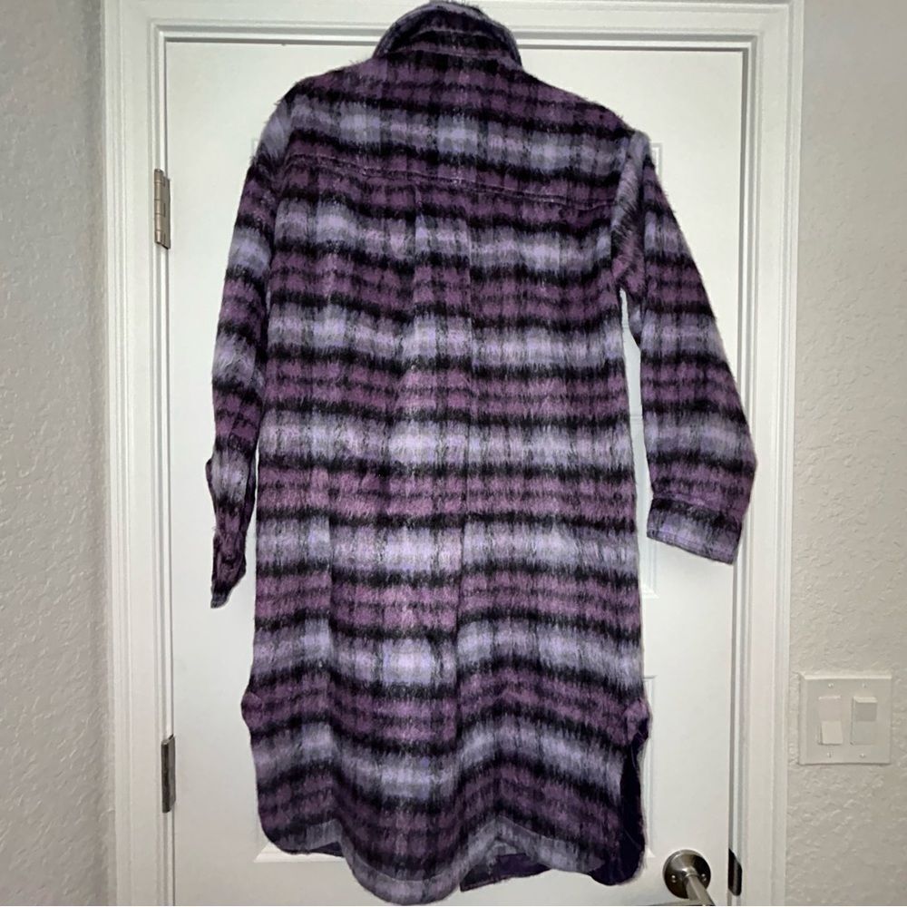 New, Forever21 Ombre Fuzzy Large Button Front Long Sleeve Shacket Long Jacket - Picture 9 of 11